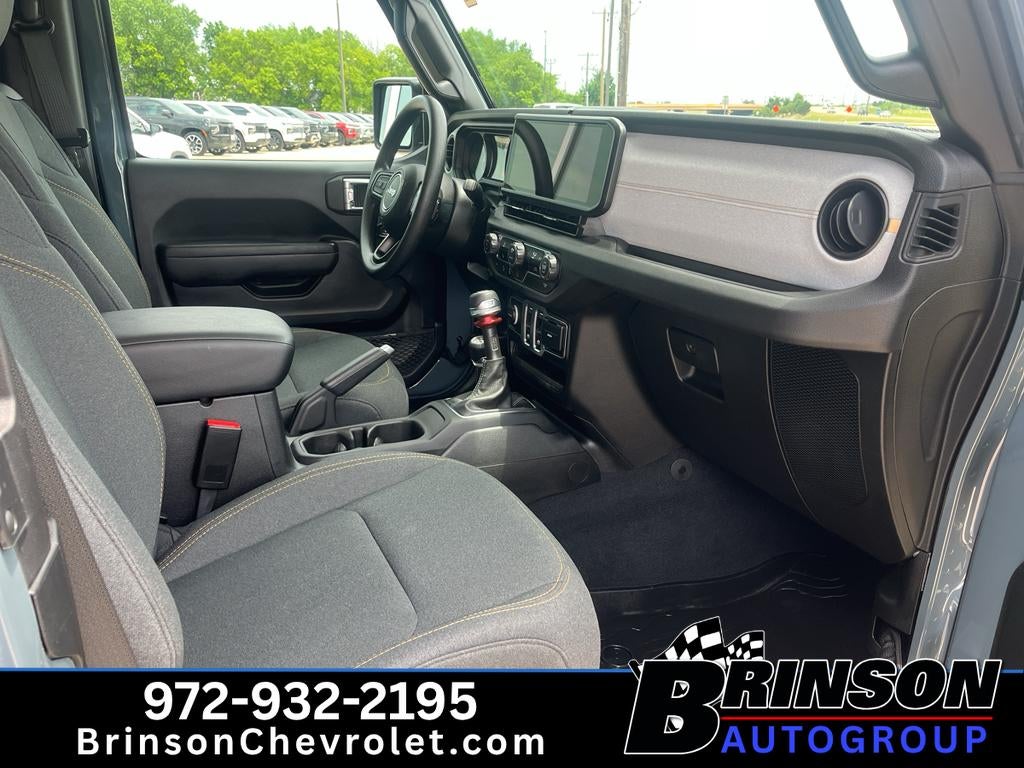2025 Jeep Wrangler Sport