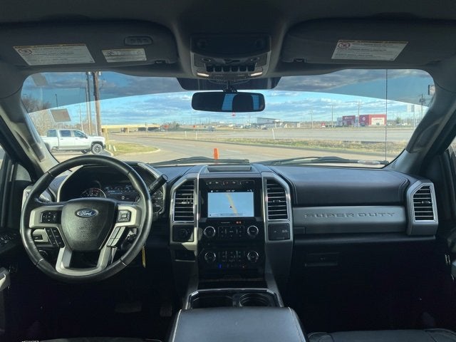 2017 Ford Super Duty F-350 DRW Lariat