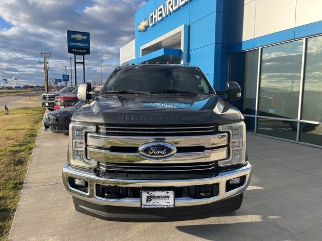 2017 Ford Super Duty F-350 DRW Lariat