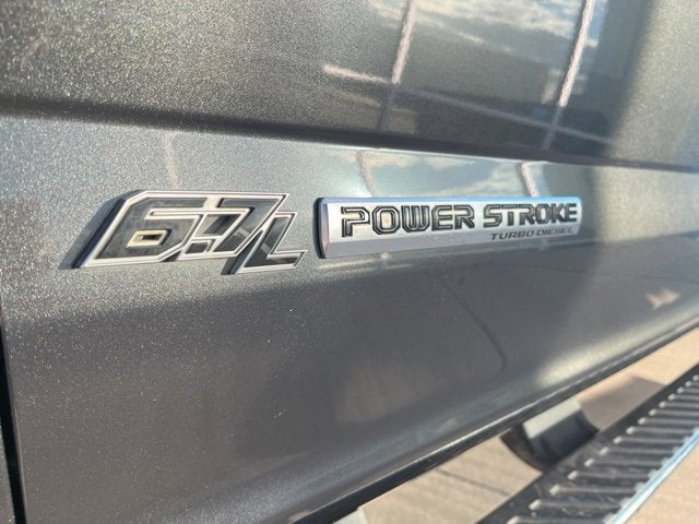 2017 Ford Super Duty F-350 DRW Lariat