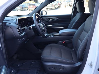 2024 Chevrolet Traverse LT