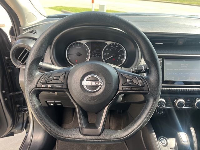 2023 Nissan Kicks S