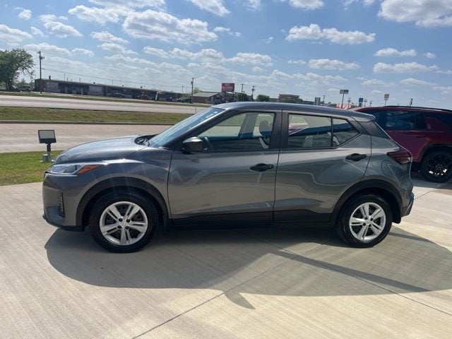 2023 Nissan Kicks S