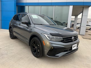 2024 Volkswagen Tiguan SE R-Line Black