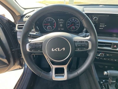 2023 Kia K5 EX