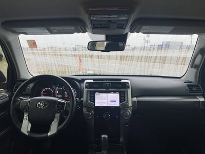 2023 Toyota 4Runner SR5